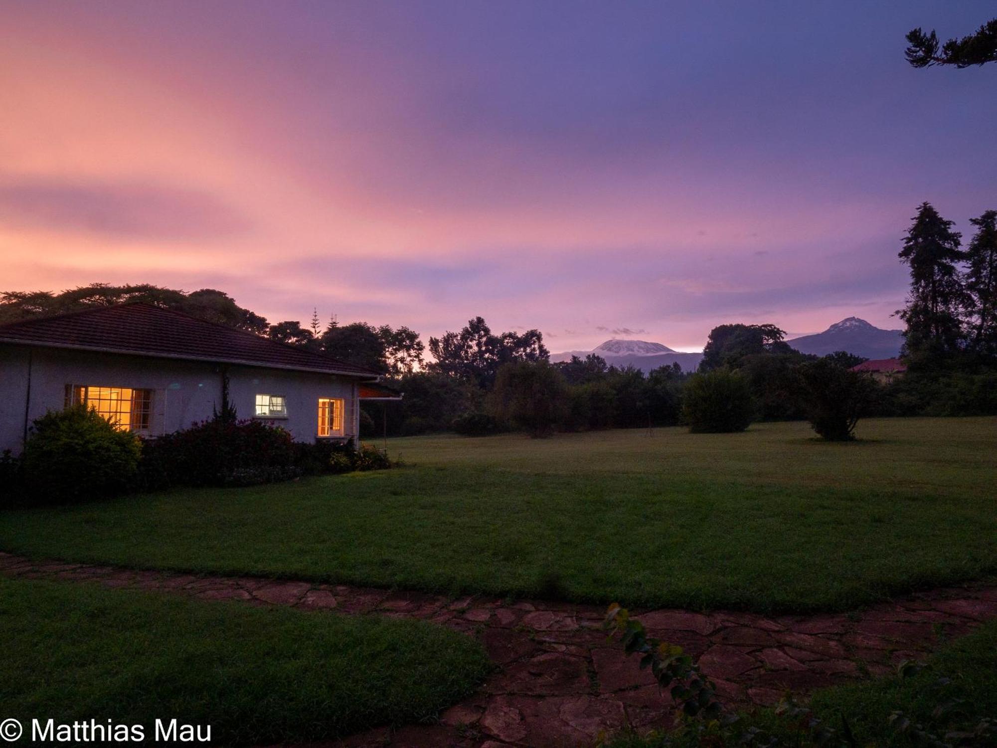Marangu Hotel Luaran gambar