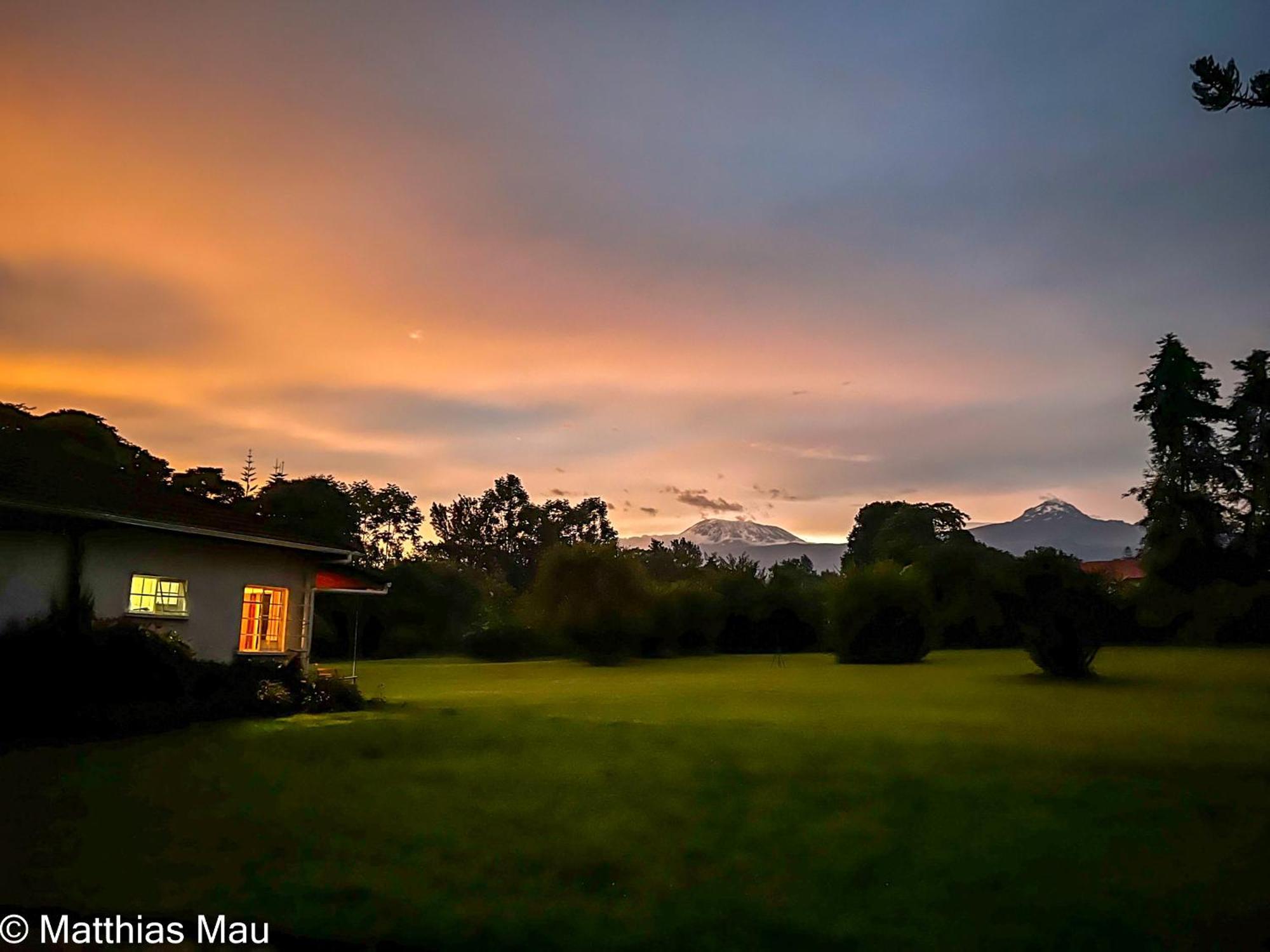 Marangu Hotel Luaran gambar